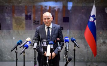 Negyedszer lesz miniszterelnök Szlovéniában Orbán mindent túlélő szövetségese, noha nem ő győzött a választáson
