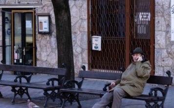 Nyugdíjletiltás: mikor mennyit lehet levonni a nyugdíjból?