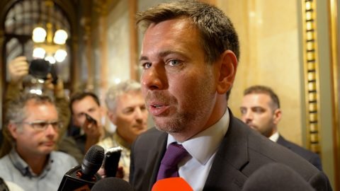 "Önök bántalmazták ezt az országot" – nem volt hiány erős mondatokból Ruff Bálint meghallgatásán