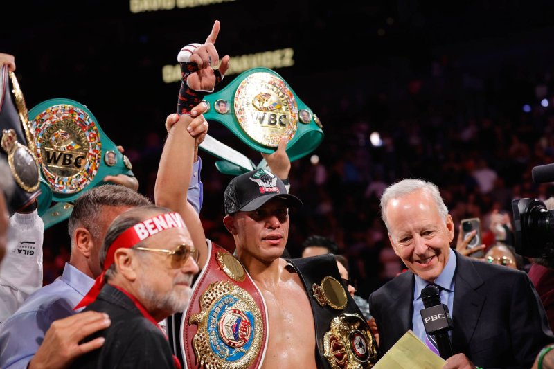 "Senki sem tud legyőzni!" &ndash; Benavidez KO-val &iacute;rt sportt&ouml;rt&eacute;nelmet