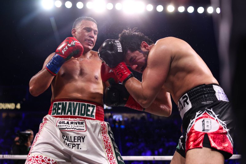 "Senki sem tud legyőzni!" &ndash; Benavidez KO-val &iacute;rt sportt&ouml;rt&eacute;nelmet