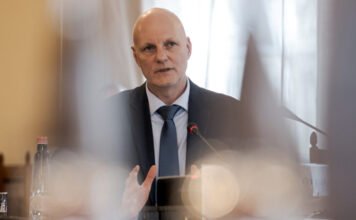Tanács Zoltán elmagyarázta, hogy miért mondják fel Krauszék 262 milliárdos szerződését