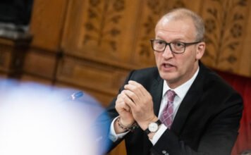 Tarr Zoltán komoly átalakításokat ígér a magyar filmes világban