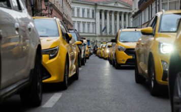 Taxistüntetés jöhet: a budapesti taxisok a BL-döntő alatt tüntethetnek