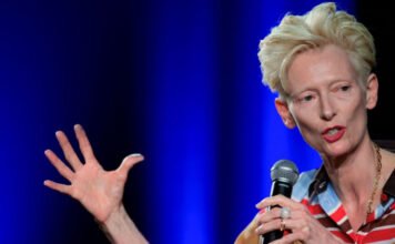 Tilda Swintontól megtudtuk, mi fontosabb a tehetségnél, és hogy a mozi politikai eszköz