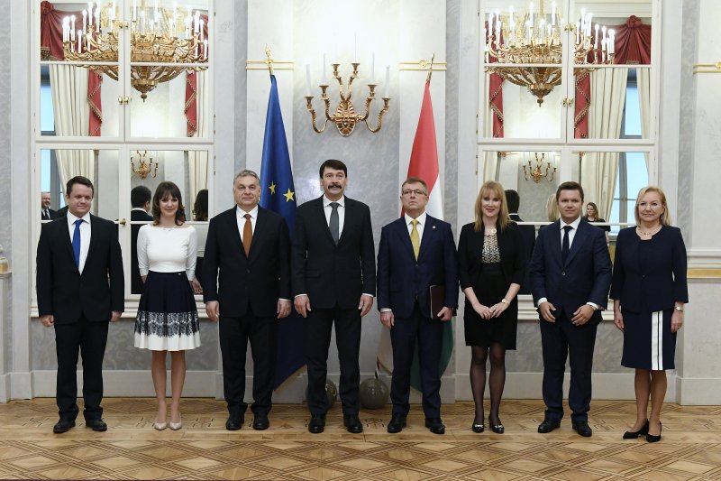 Vesz&eacute;lybe ker&uuml;lhet a NER-c&eacute;gek fizetők&eacute;pess&eacute;ge, megsz&oacute;lalt az MBH Bank a kock&aacute;zatokr&oacute;l