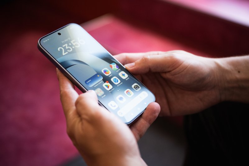 Xiaomi 17T: ennyibe ker&uuml;lnek itthon a k&iacute;nai gy&aacute;rt&oacute; hatalmas aksikkal szerelt &uacute;j okostelefonjai