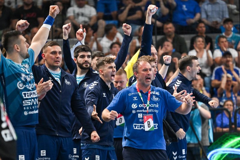Könnyekkel búcsúzó Bodó, vérző fejű átlövő – bajnoki címet nyert a Veszprém
