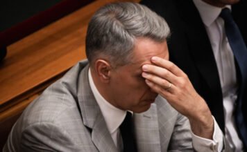 Lázárék titokban újabb kínai hitelt vettek volna fel – részletek a hiányzó 286 milliárdos forrás ügyében