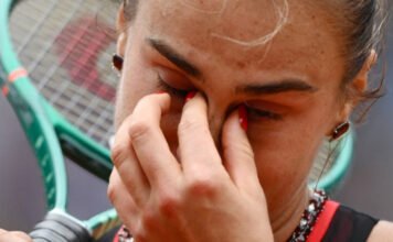 “Mentálisan egy nagyon mély, sötét gödörbe kerültem” – Szabalenka egy agyonnyert negyeddöntőt bukott el a Garroson