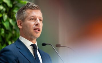 “Nem, Magyarország tisztelt miniszterelnöke!” – egy mondat miatt ment neki Magyar Péternek a szlovák külügyminiszter